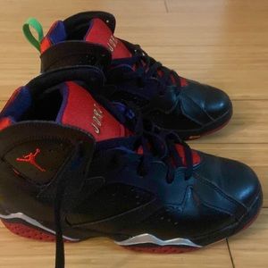 Jordan 7 Bugs Bunny Snakers